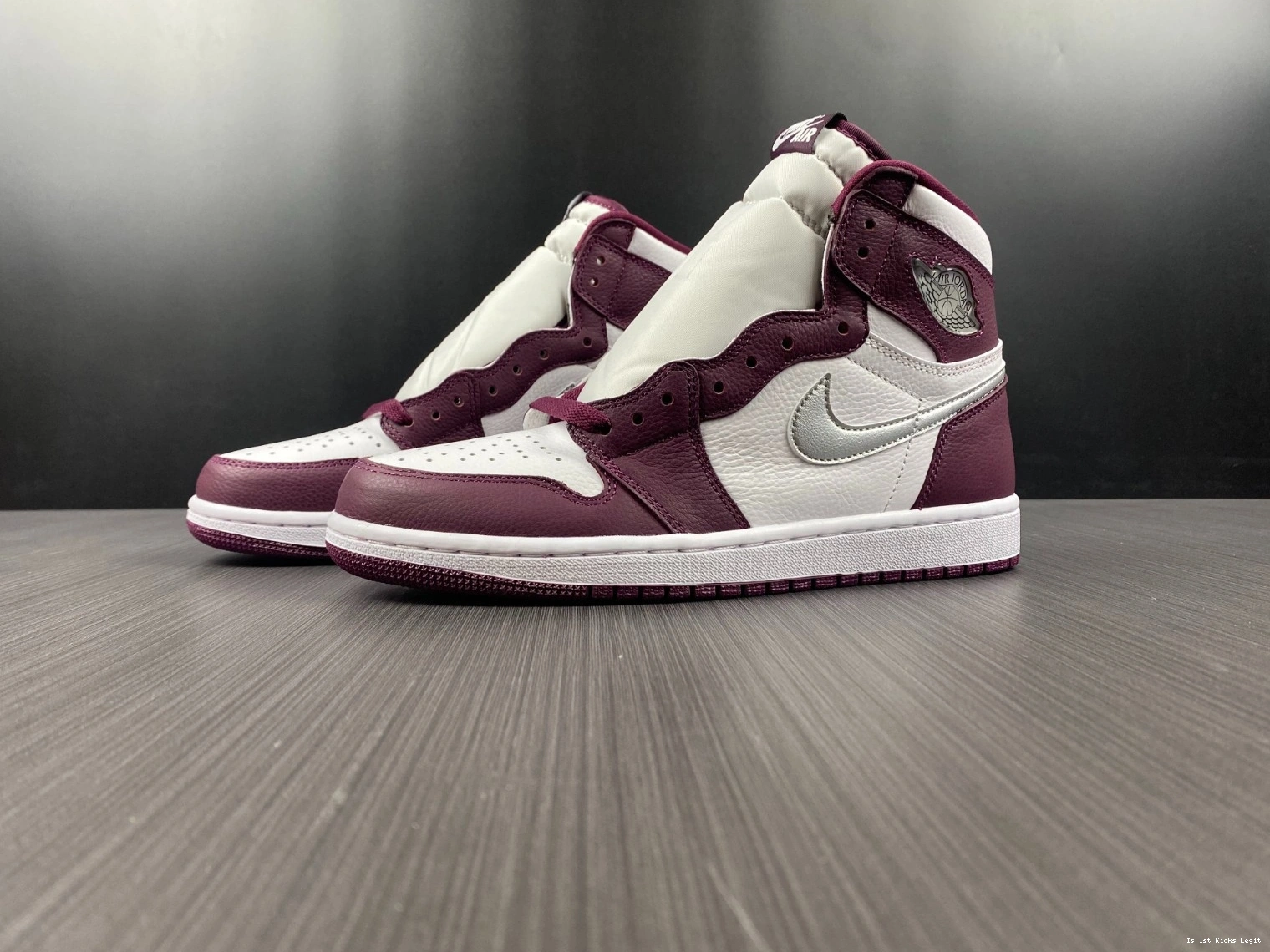  Volt OG Air Jordan 555088-118 1 High Gold 0409